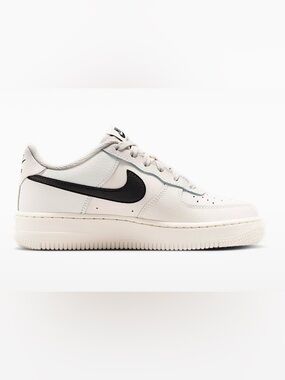 Nike White and Black Air Force Sneakers - 8.5 W / 7Y